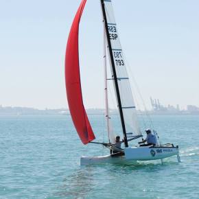 8ª Jornada de Liga: Reparto de mangas con victoria final para el Nacra de Rafael Martin-Prat – Eduardo&nbsp;Bueno