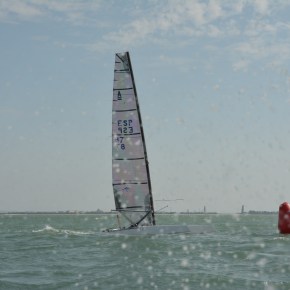 Antonio Limón, en su clase A clásico, se anota la victoria en la 7ª Prueba de la liga de Catamarán Puerto&nbsp;Sherry
