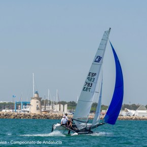 La tripulación de Rafael Martín-Prat y Adriano Patrón amplía su ventaja tras permanecer imbatidos en la segunda&nbsp;entrega.